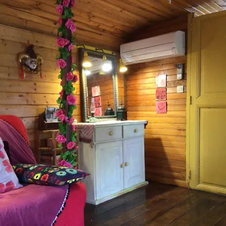 Roulotte Fenouillet Campismo de Luxo *